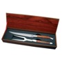 Cutlery set in a wooden box, so you slice the meat best