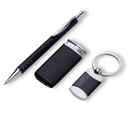 Luxurious gift set with lighter, key ring and ball pen