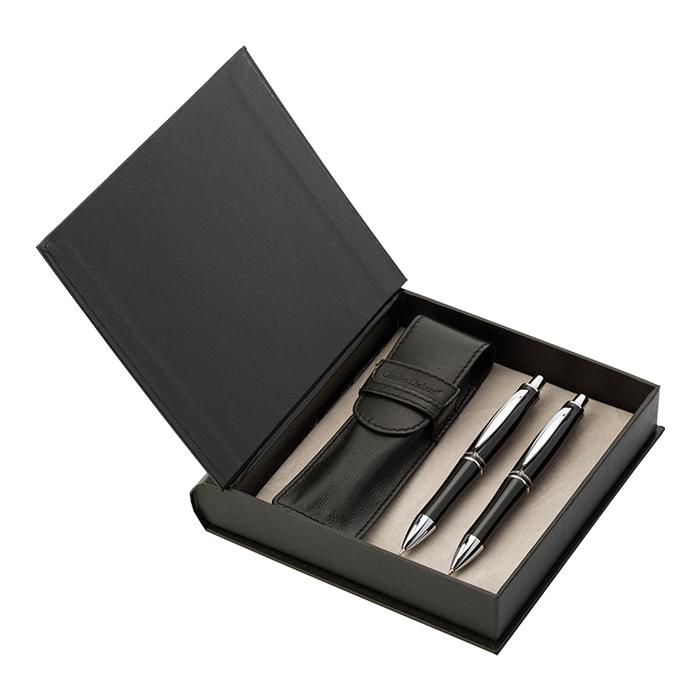 Charles Dickens Exclusive Writing Set