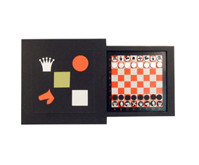Compact Slide Out Magnet Chess
