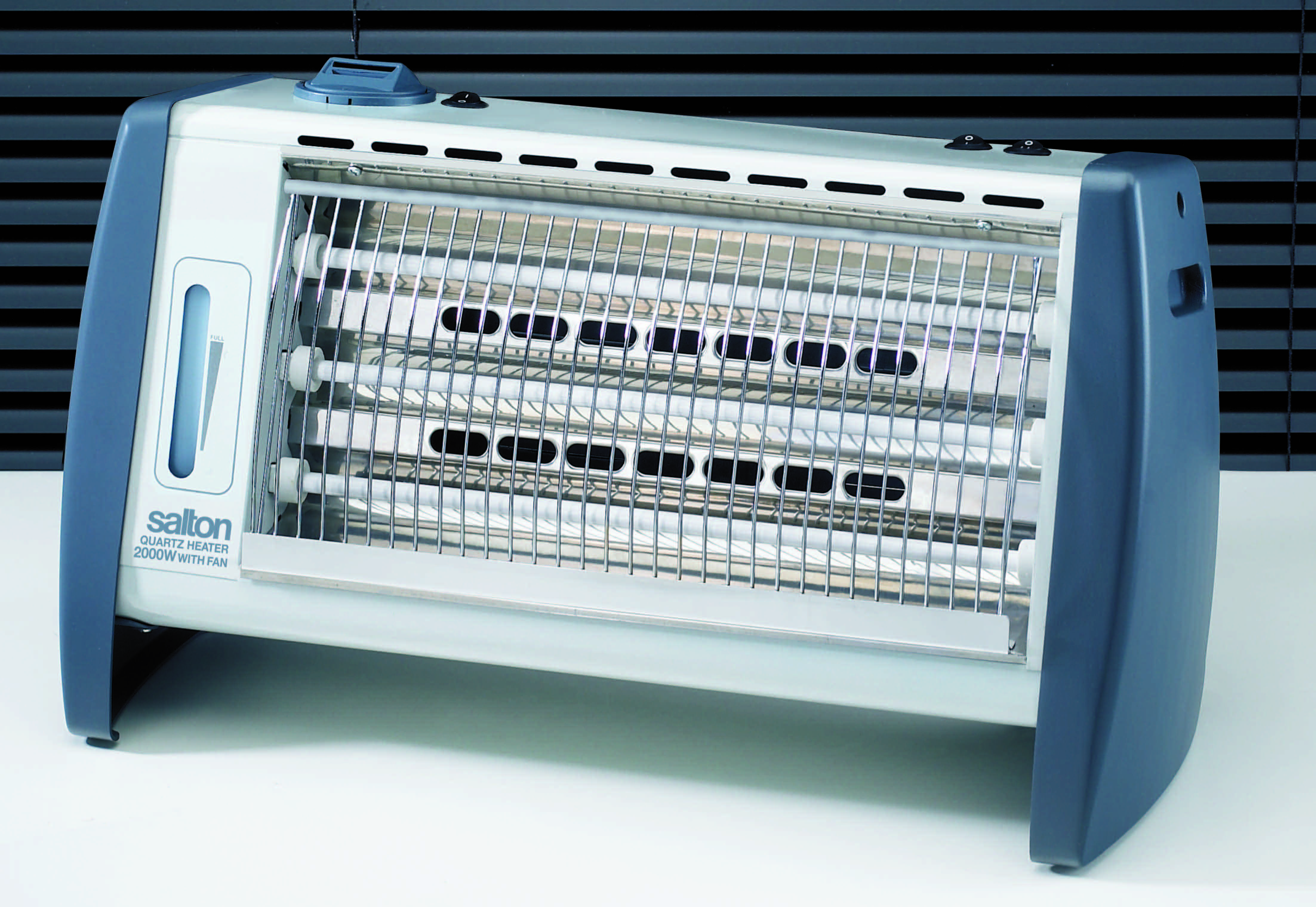 Salton 3Bar Heater With Humidifier (PAM183838) by Salton Corporate