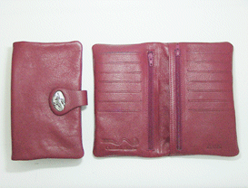 Carrol Boyes Ladies' Purse -Embrace-Red Carrol Boyes Ladies' Purse -Embrace-Red