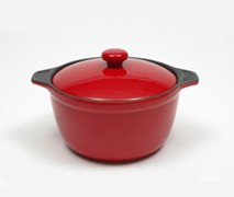 Maxwell & Williams Microstoven Round Casserole 1.8L Red - Min Or Maxwell & Williams Microstoven Round Casserole 1.8L Red - Min Or
