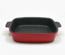 Maxwell & Williams Microstoven Square Baker 23Cm Red - Min Order Maxwell & Williams Microstoven Square Baker 23Cm Red - Min Order