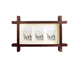 MAHOGANY WOOD BOX MOUNTED MULTI PHOTO FRAME (3 PHOTOS)