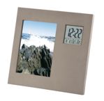 Photo Frame W/Clock