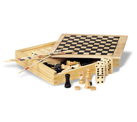 4 games in wooden box - Chess, Dominoes, Backgammon + PickUp Sti