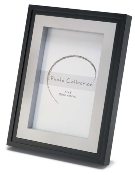 Plastic picture frame