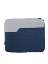 Padded netbook pouch with contrasted colour panel made in 500D p