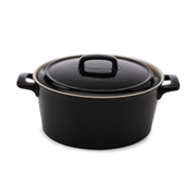 Maxwell & Williams C/D/M Round Casserole 1.7L Black - Min Orders Maxwell & Williams C/D/M Round Casserole 1.7L Black - Min Orders