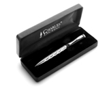 Charles Dickens metal ballpen and a quality machined design to t