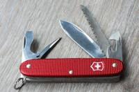 Victorinox Red Farmer Alox