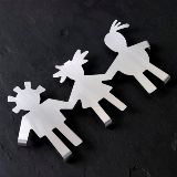Short Maneki Pot stands - 3 Maneki Short Maneki Pot stands - 3 Maneki