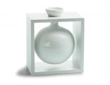 Philippi Ball Vase with Frame Philippi Ball Vase with Frame