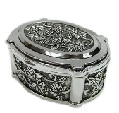 Oval shape Trinket box 9 * 7 cm