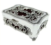 Rectangular Jewellery Box with cut Out Design 10.5*7*5cm
