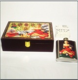 Retro Dominoes & Hip Flask in Wooden Box 24cm