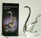 Set 6 Silver Plated Spoon Set in Swan stand