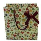 Set 6 Gift Bags - Scattered flowers Medium