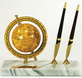 Regal Desk Set with Globe and 2 Pen Holders
