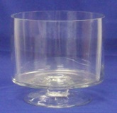Footed Glass Bowl 20 * 22cm Footed Glass Bowl 20 * 22cm