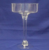 Footed Glass Cake Stand 30cm (Height) * 19cm (Diameter) Footed Glass Cake Stand 30cm (Height) * 19cm (Diameter)