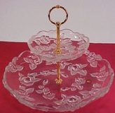 Georgina Glass 2 Tier Server - 26cm Georgina Glass 2 Tier Server - 26cm