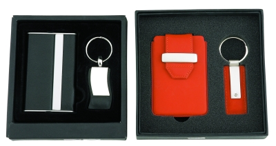 Black card holder and keyring