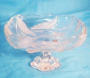 Satin Rose Glass Fruit Bowl - 26.5cm